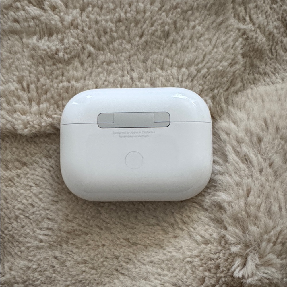 Apple AirPods Pro 2 - Picture 4 of 10